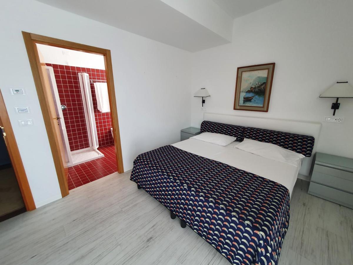 Hotel Bianco 3*